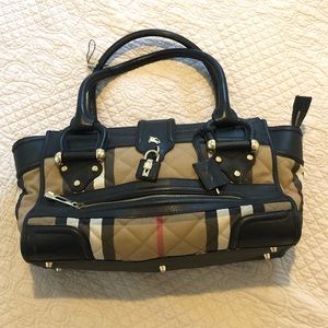 AUTHENTIC BURBERRY SHOULDER BAG